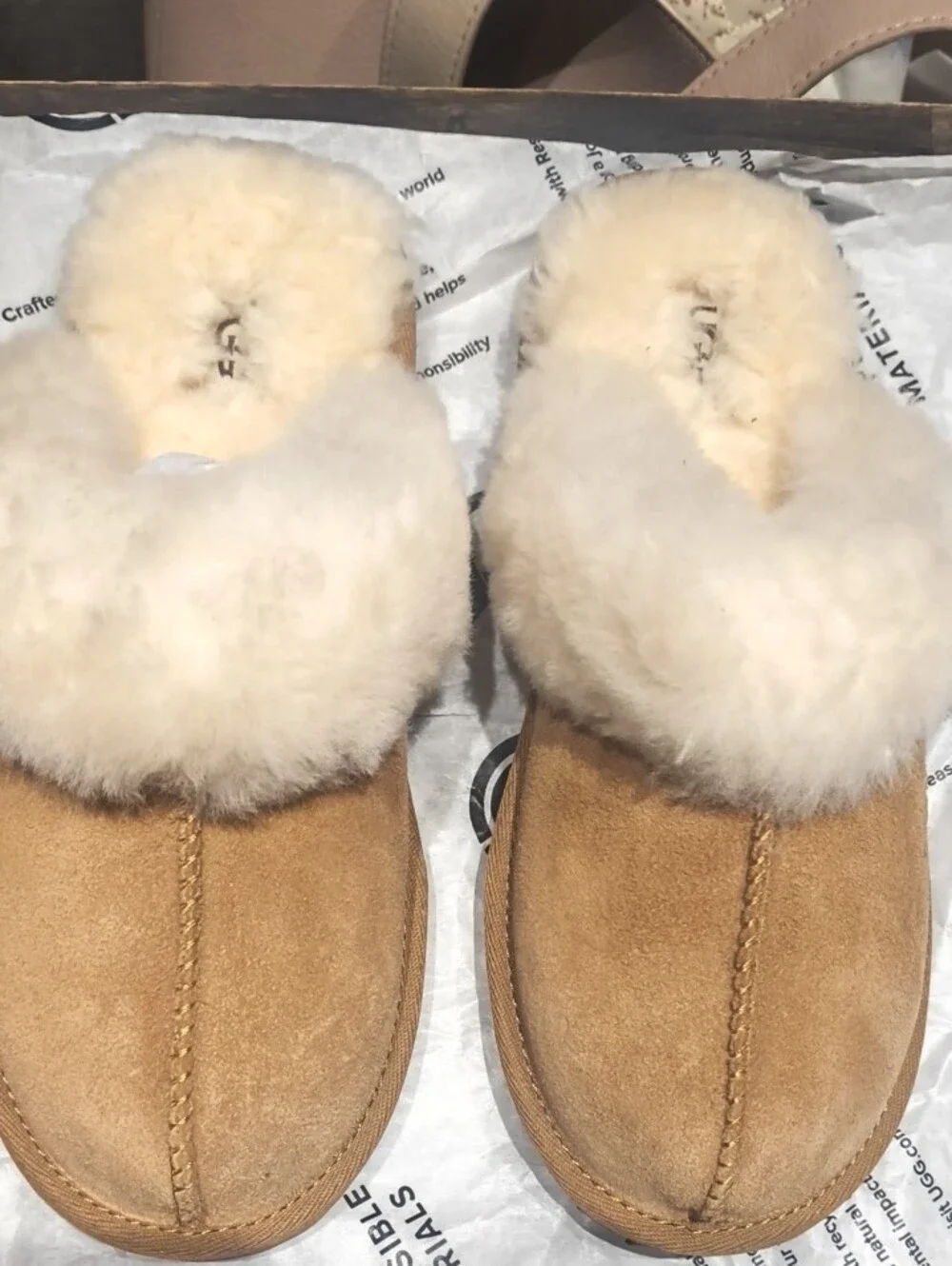UGG slip kids